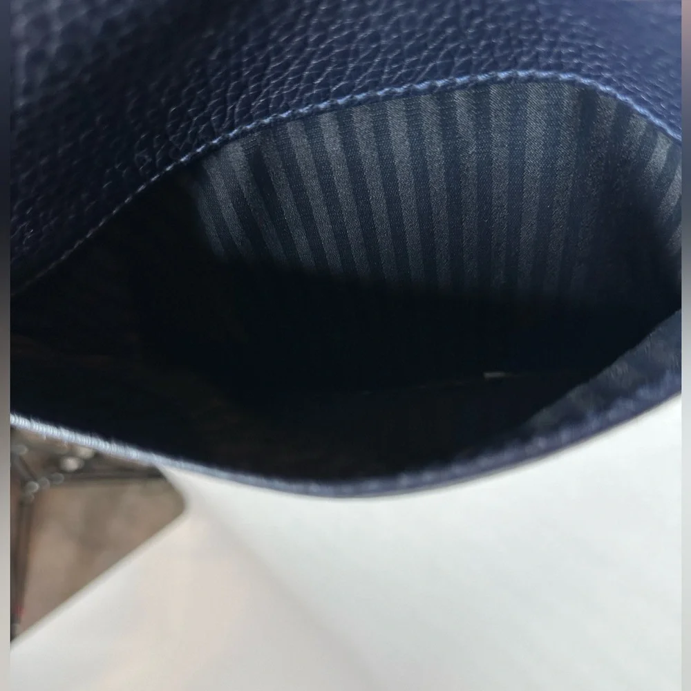 Coach Sonoma Pocket Zip Navy Blue Pebbled Leather Adjustable Crossbody Bag Vtg - Picture 6 of 16